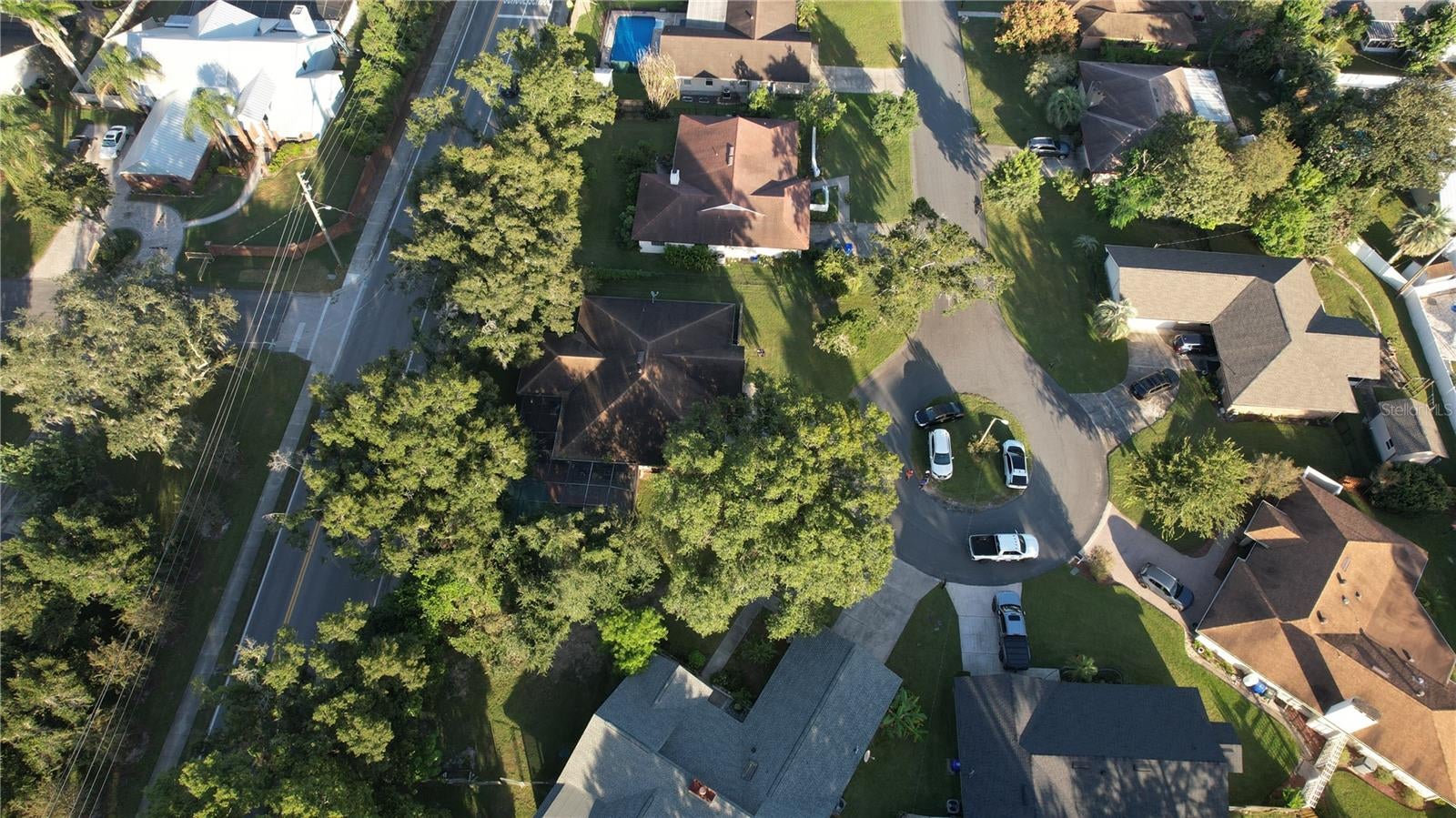 4404 S LAUREL POINTE DRIVE