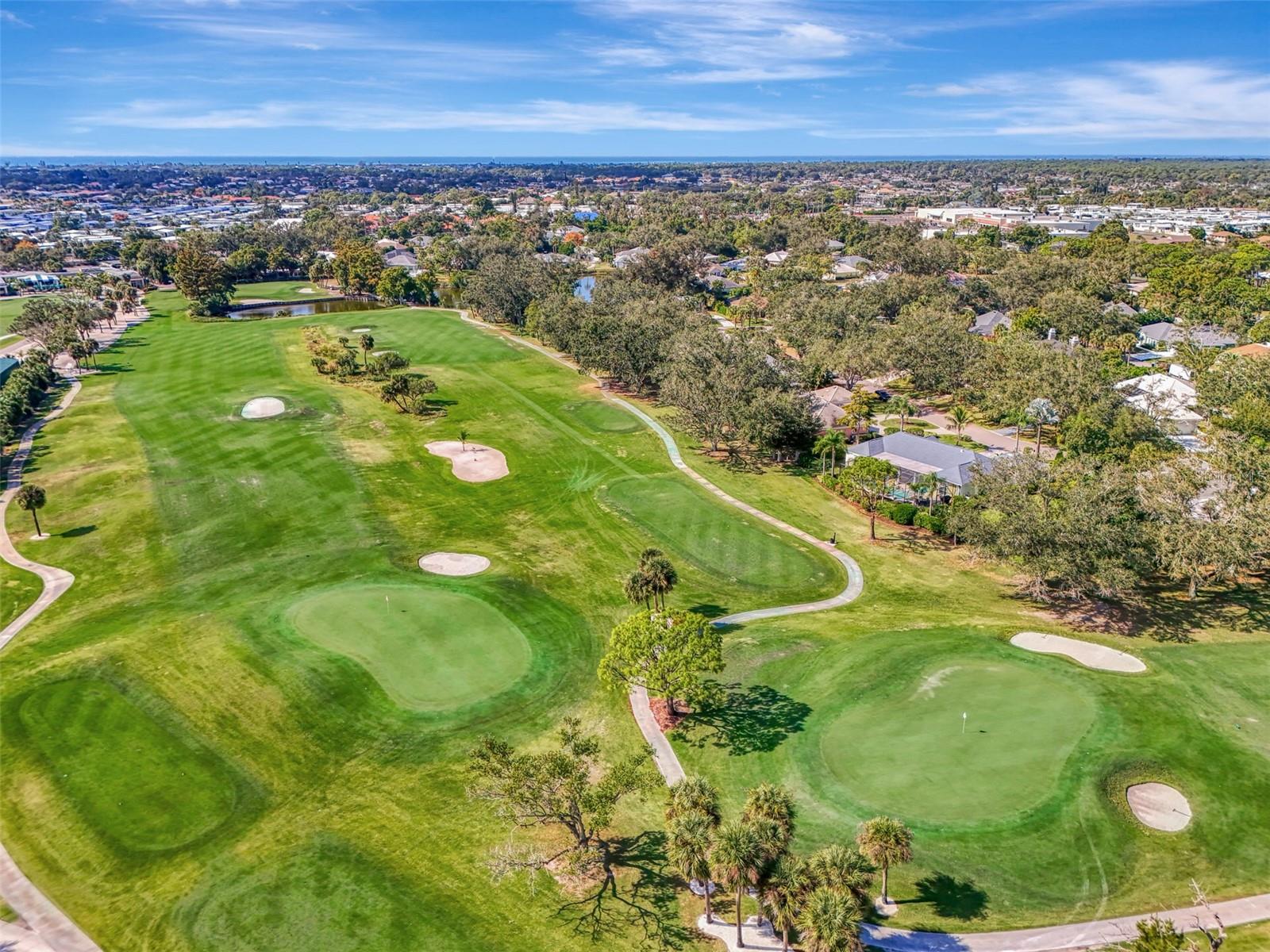 BOCA ROYALE - Residential