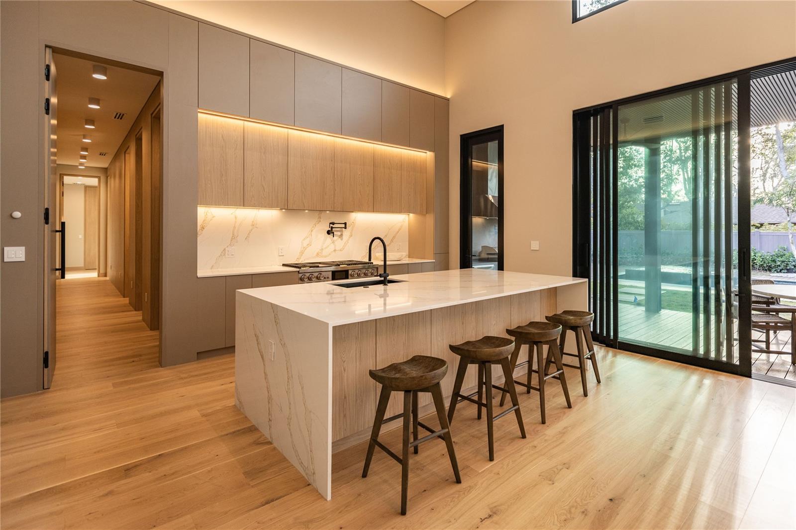 BAY HILL SEC 04 - Residential