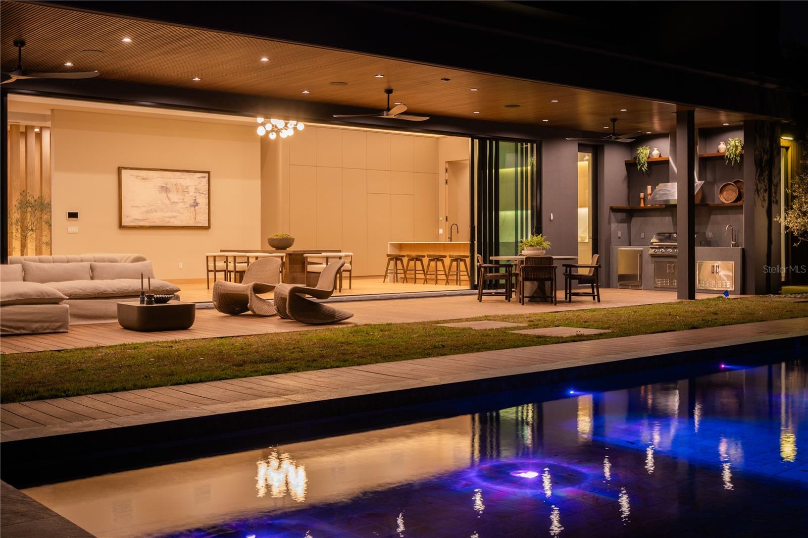 BAY HILL SEC 04 - Residential