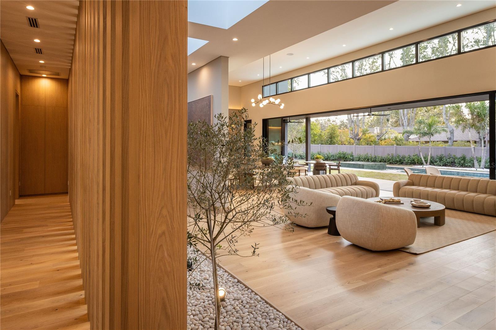 BAY HILL SEC 04 - Residential