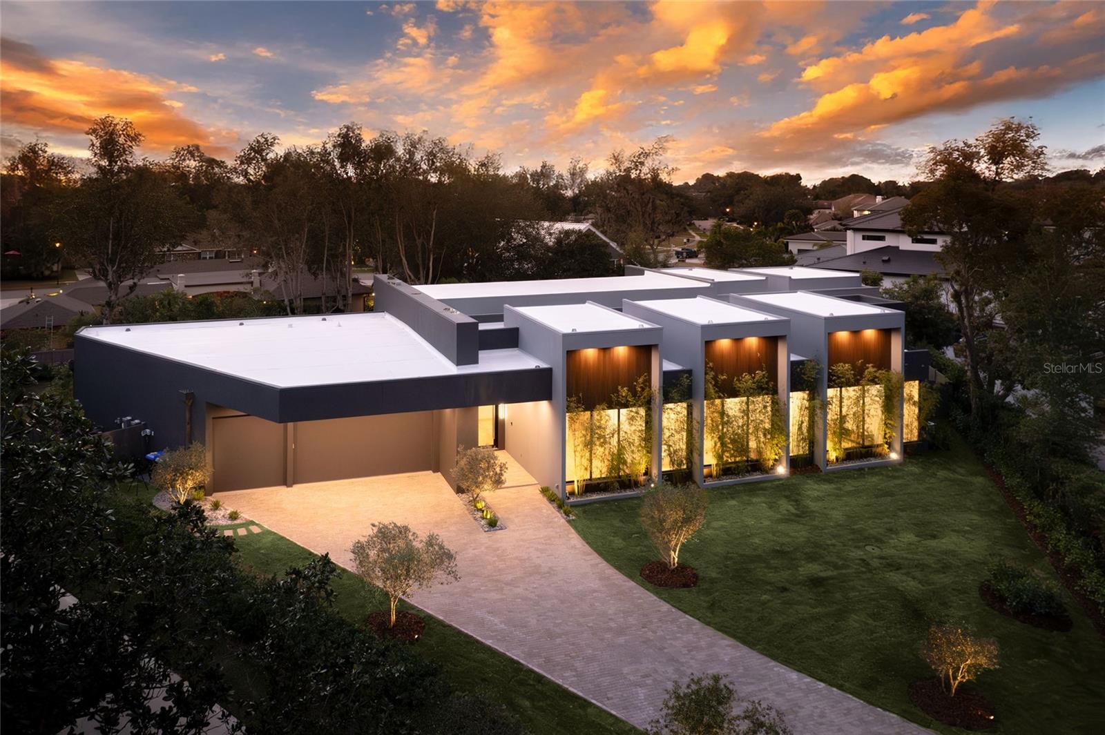 BAY HILL SEC 04 - Residential