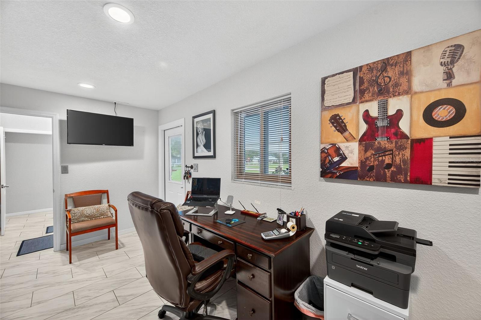 OAKVIEW ESTATES UN #3 - Residential