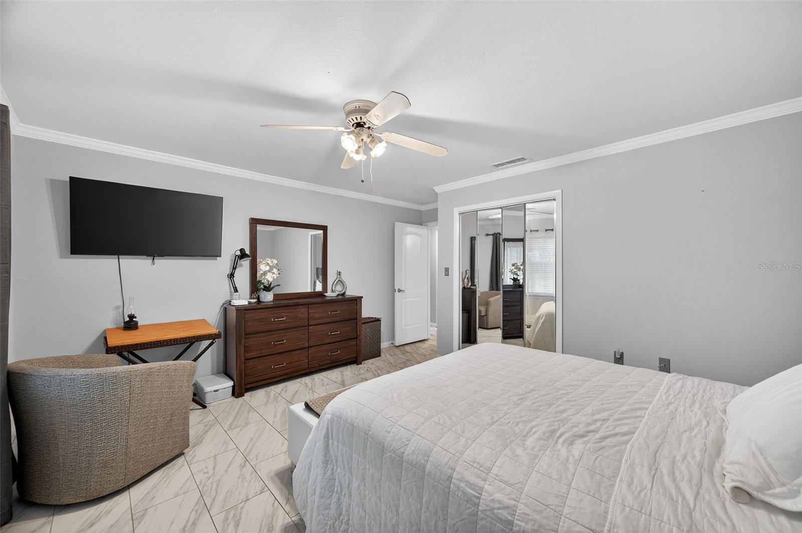 OAKVIEW ESTATES UN #3 - Residential