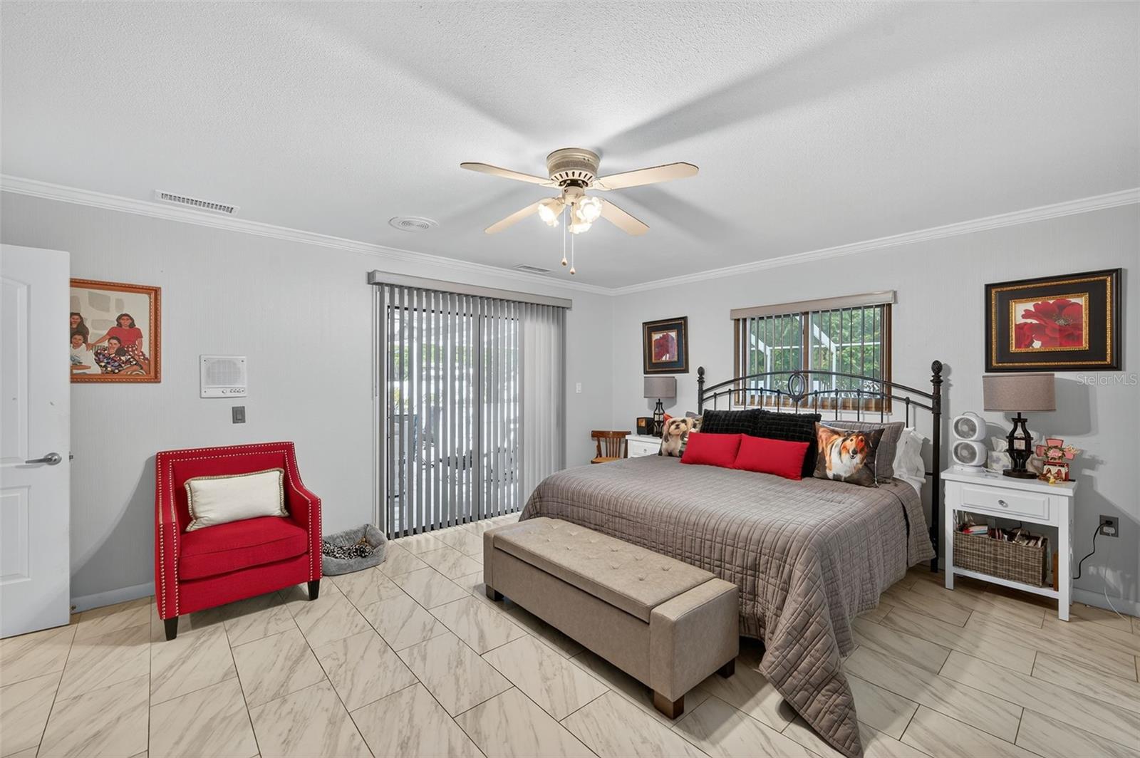 OAKVIEW ESTATES UN #3 - Residential