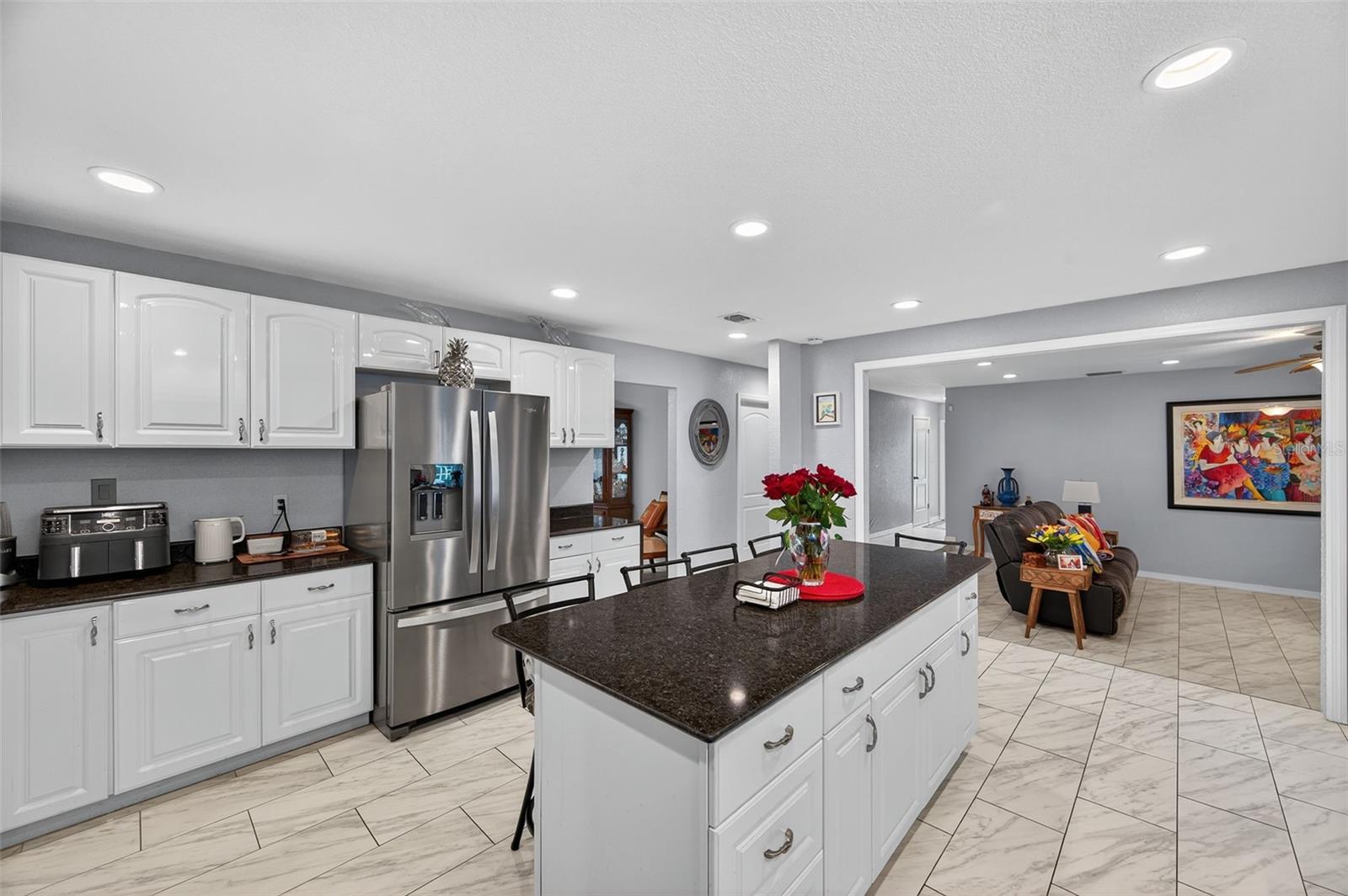 OAKVIEW ESTATES UN #3 - Residential