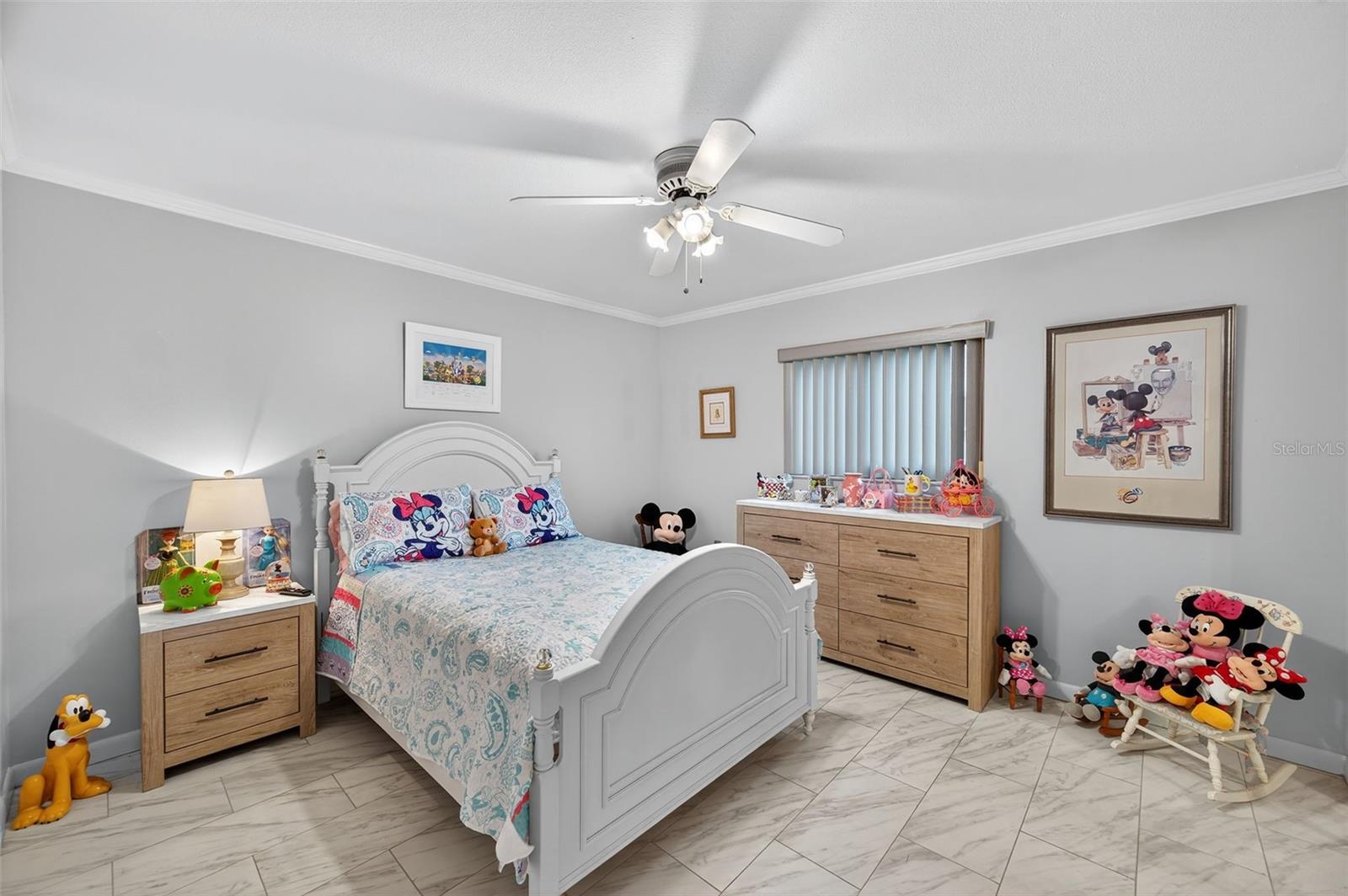 OAKVIEW ESTATES UN #3 - Residential