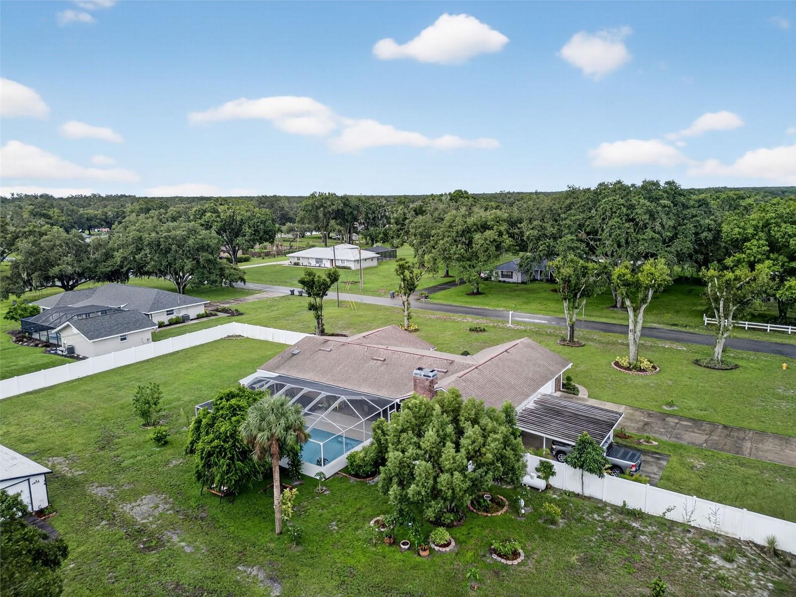 OAKVIEW ESTATES UN #3 - Residential
