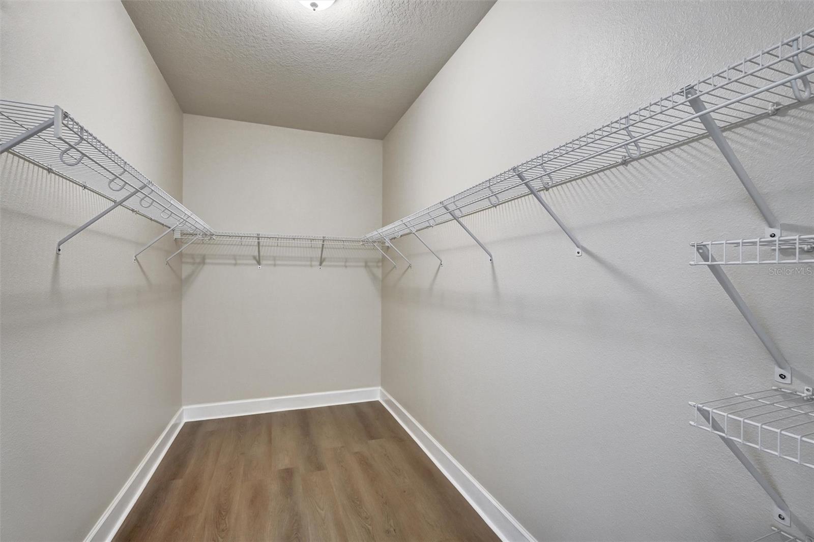 ARBOR RESERVE - Residential Lease