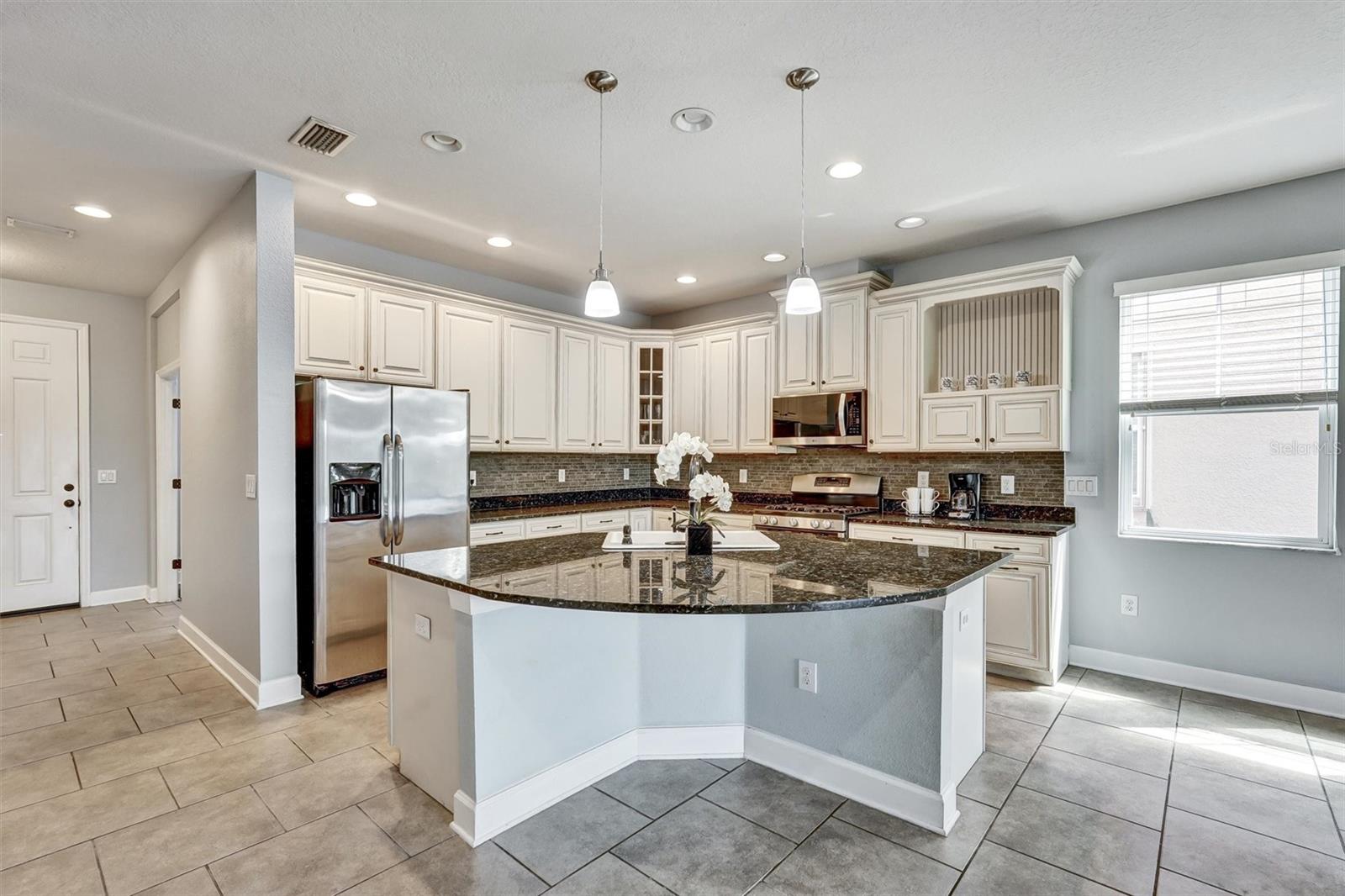 ARBOR RESERVE - Residential Lease