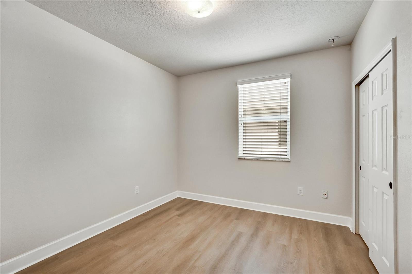 ARBOR RESERVE - Residential Lease