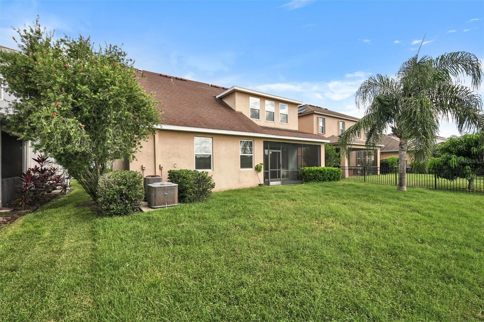 ARBOR RESERVE - Residential Lease