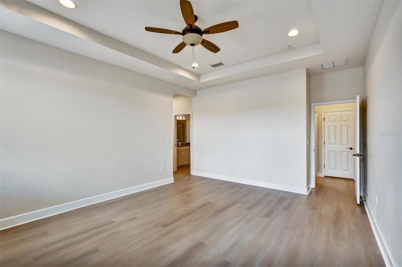 ARBOR RESERVE - Residential Lease