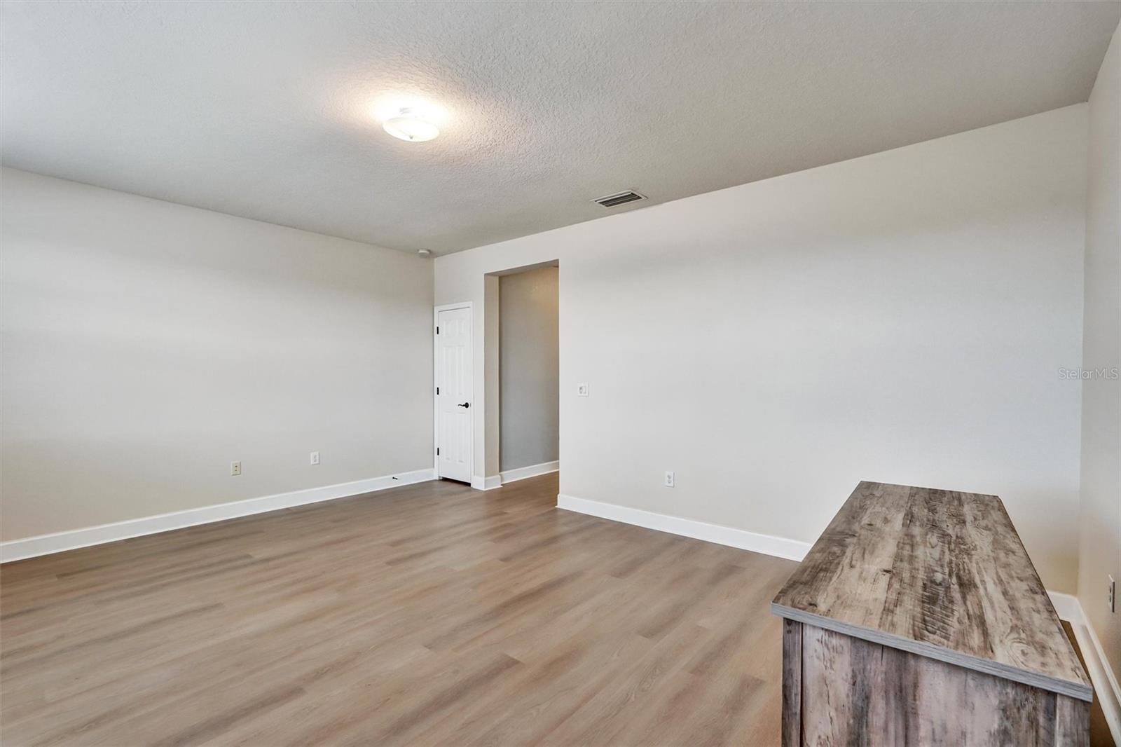 ARBOR RESERVE - Residential Lease