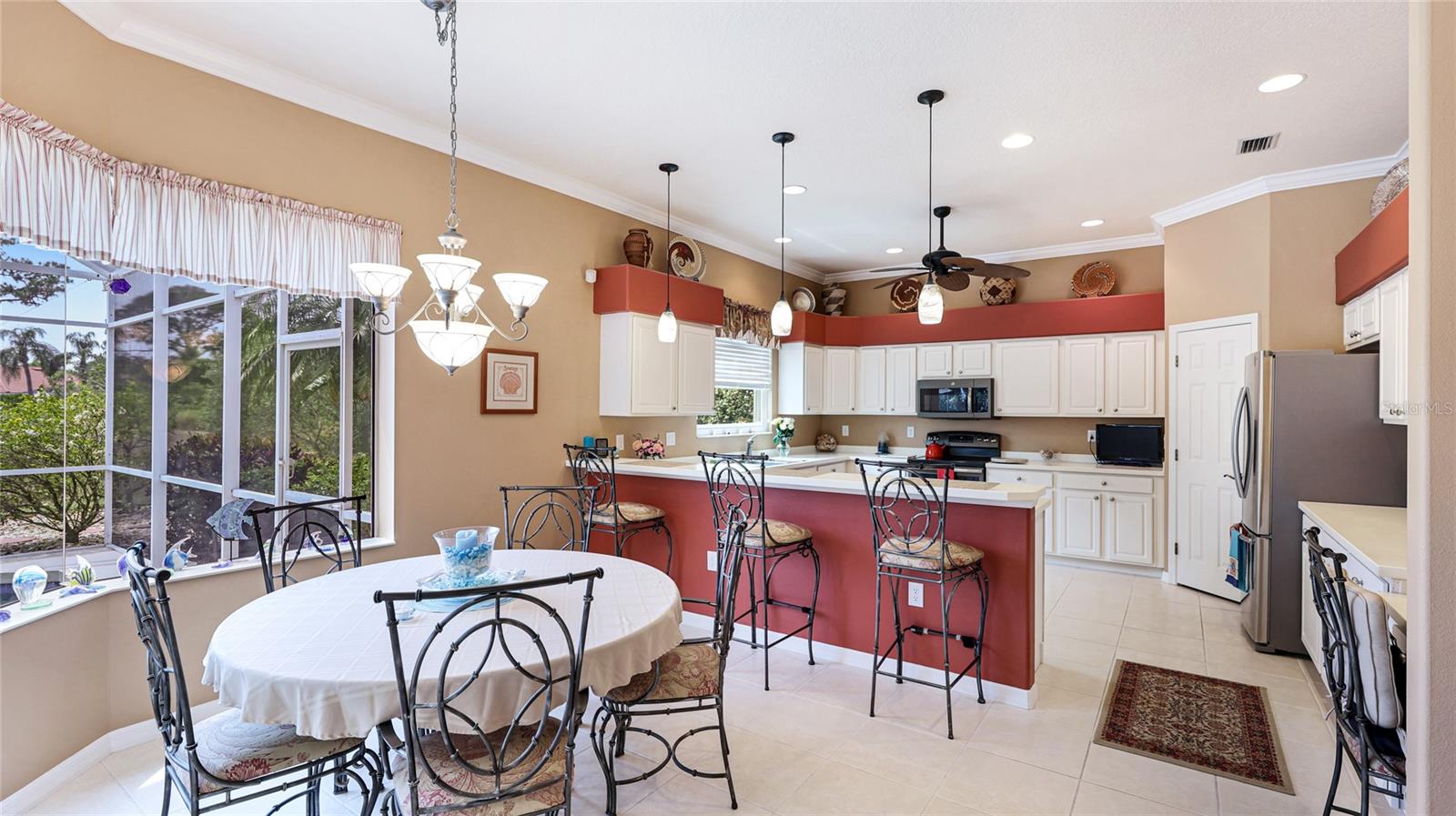 ARBOR LAKES  B - Residential
