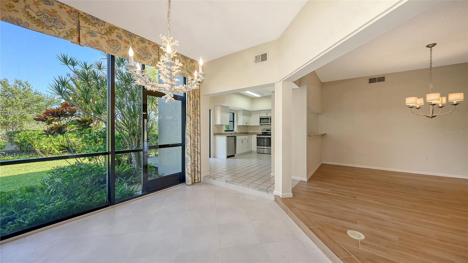 LANDINGS SOUTH V - Residential