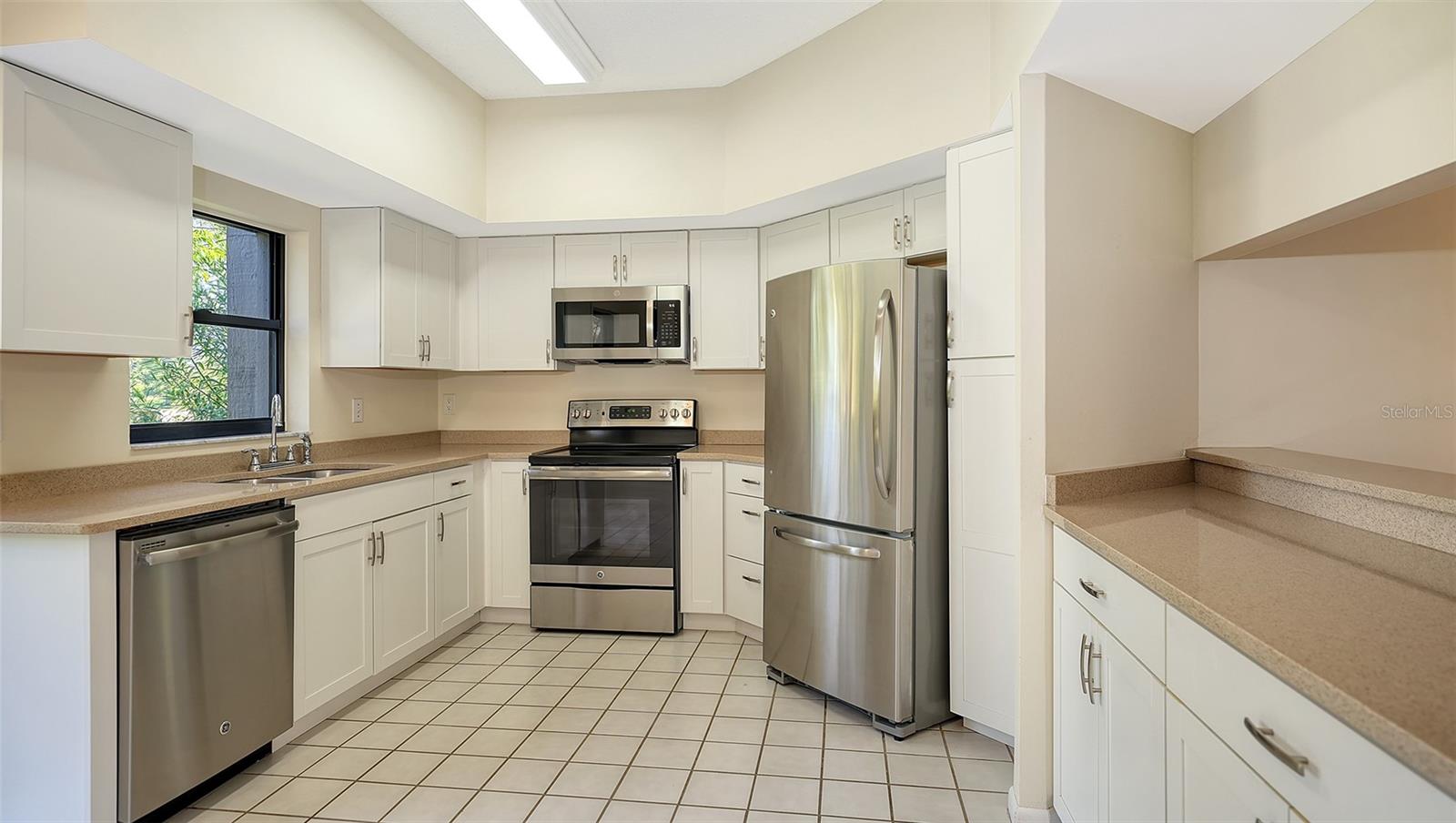 LANDINGS SOUTH V - Residential