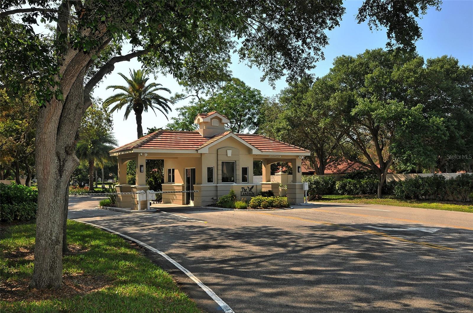 LANDINGS SOUTH V - Residential
