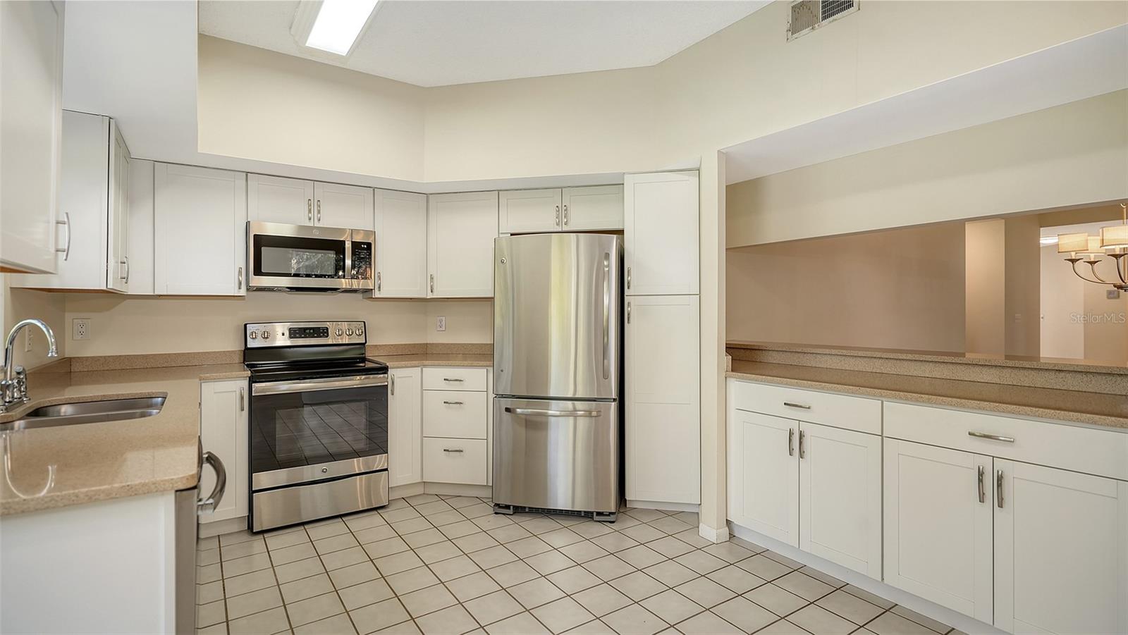 LANDINGS SOUTH V - Residential