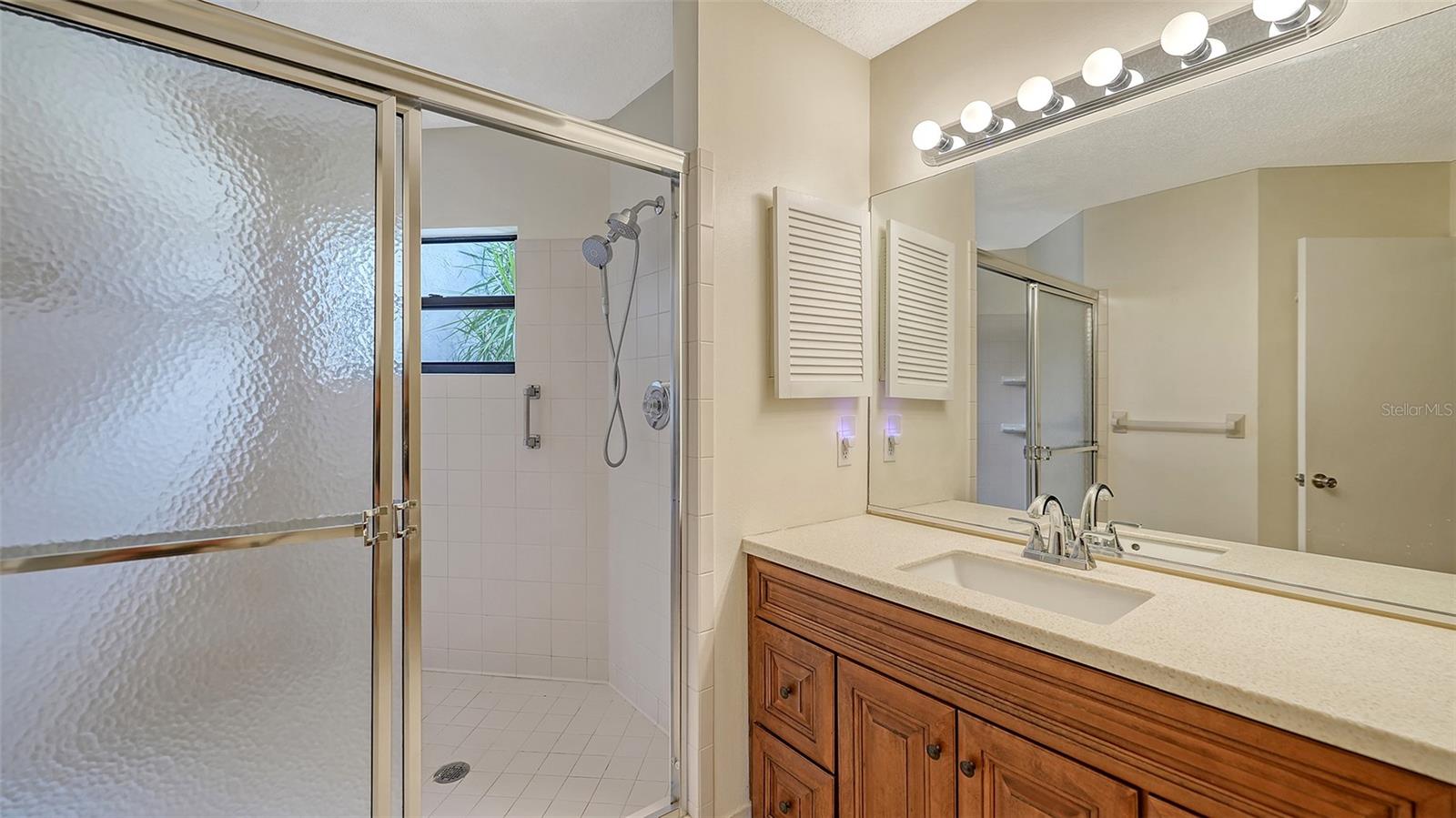 LANDINGS SOUTH V - Residential