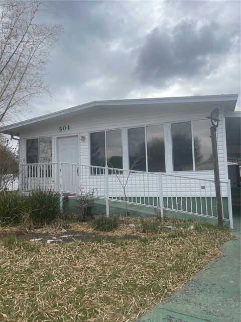 Photo of 501 Oak Ridge E, Lakeland, FL 33801 (MLS # L4959951)