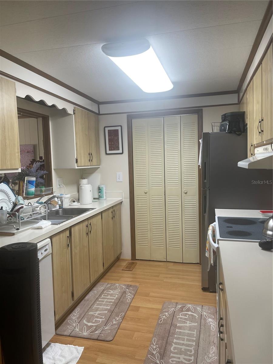 SAMS LEISURE LAKES ESTATES - Residential