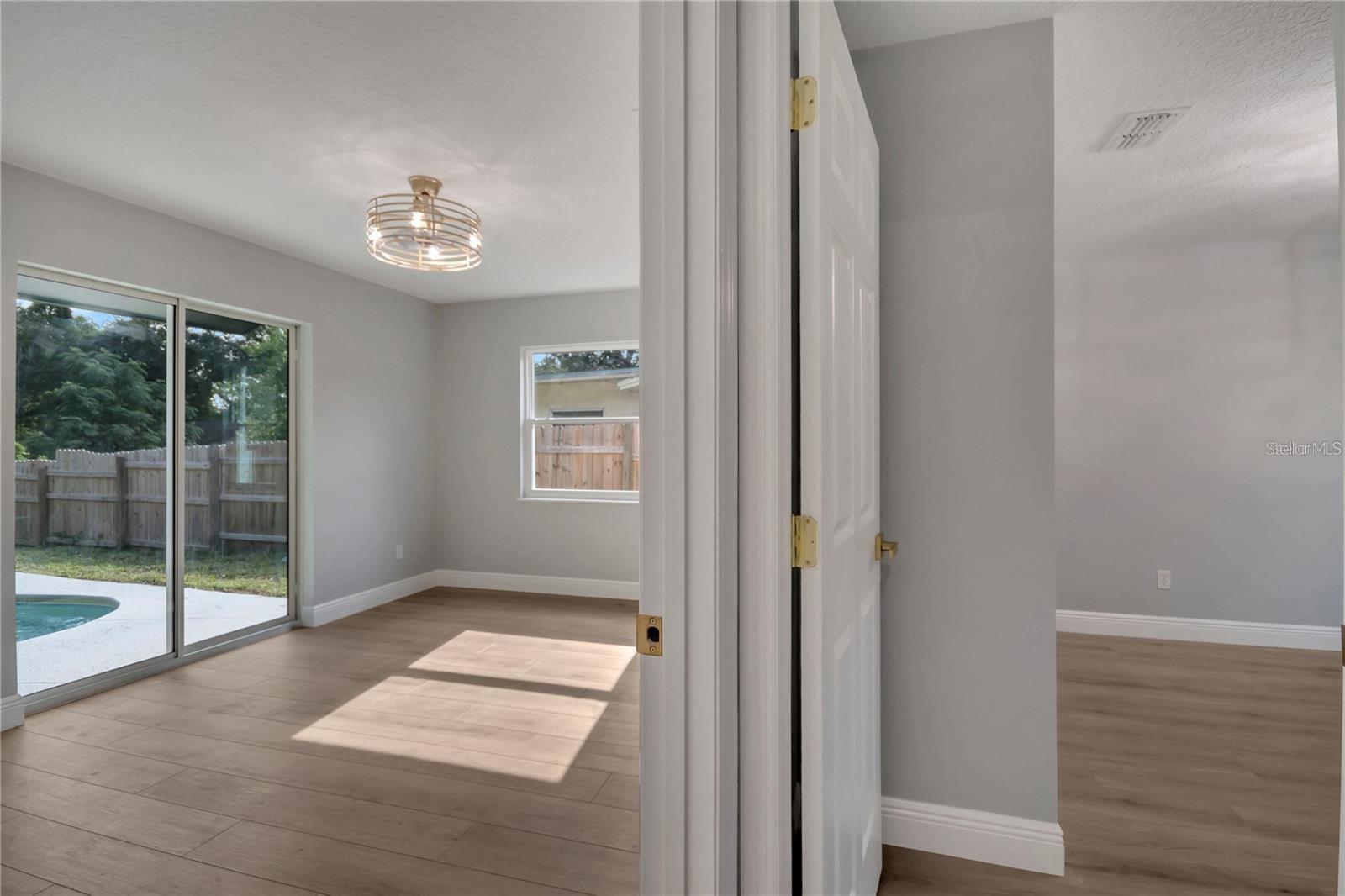 LITTLE LAKE PARK - Residential