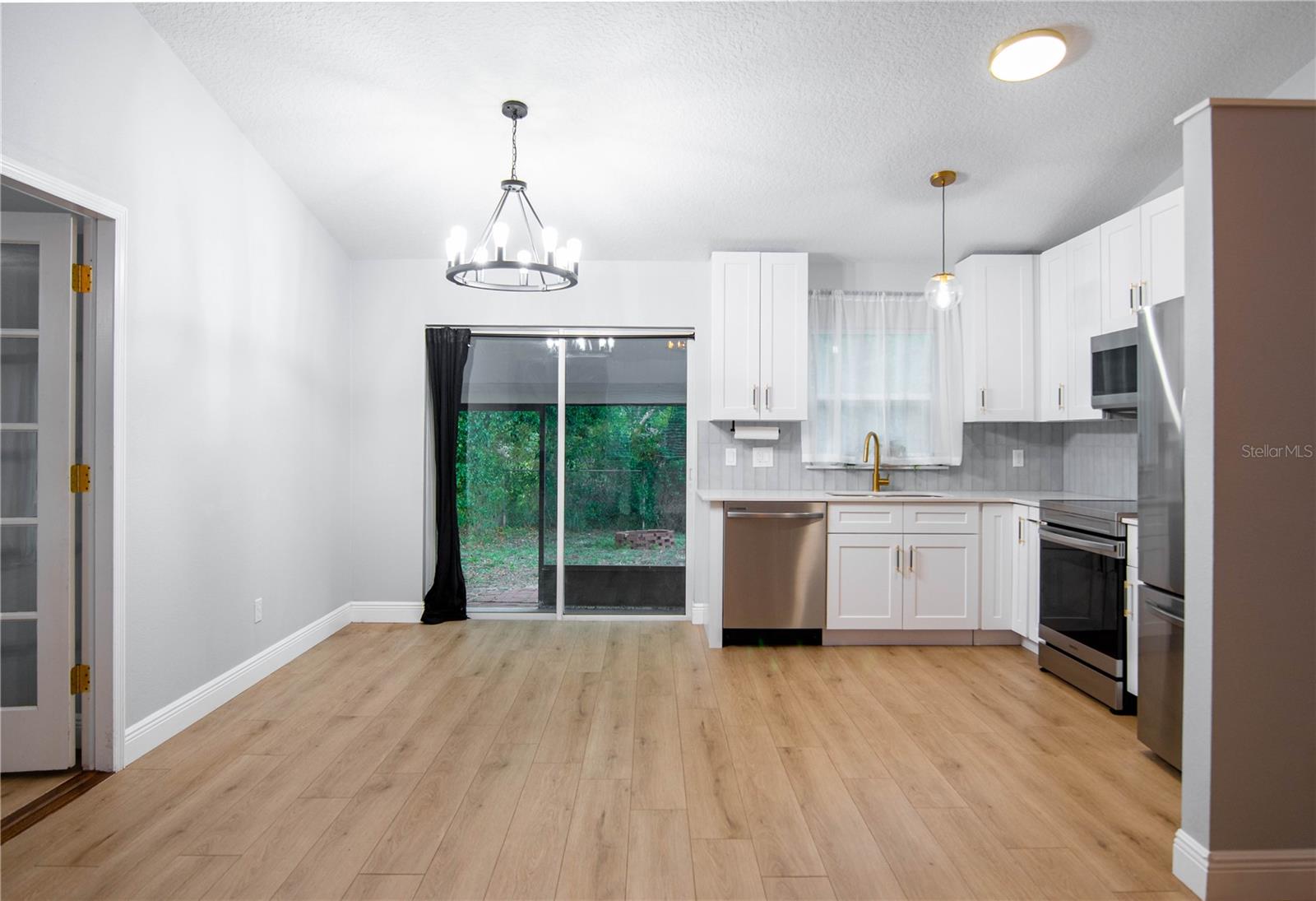 LITTLE LAKE PARK - Residential