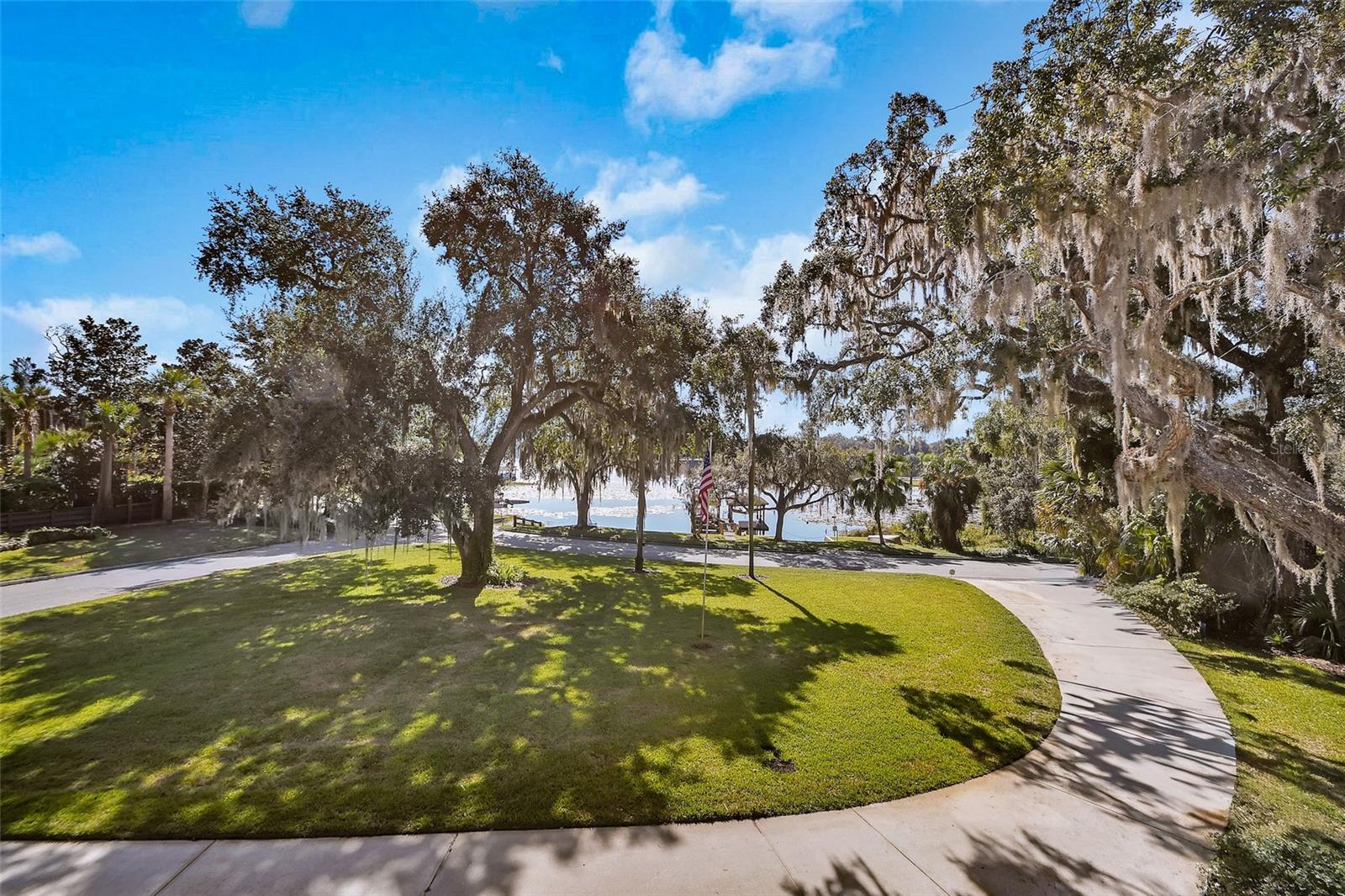 LYMANS WINNEMISSETT - Residential