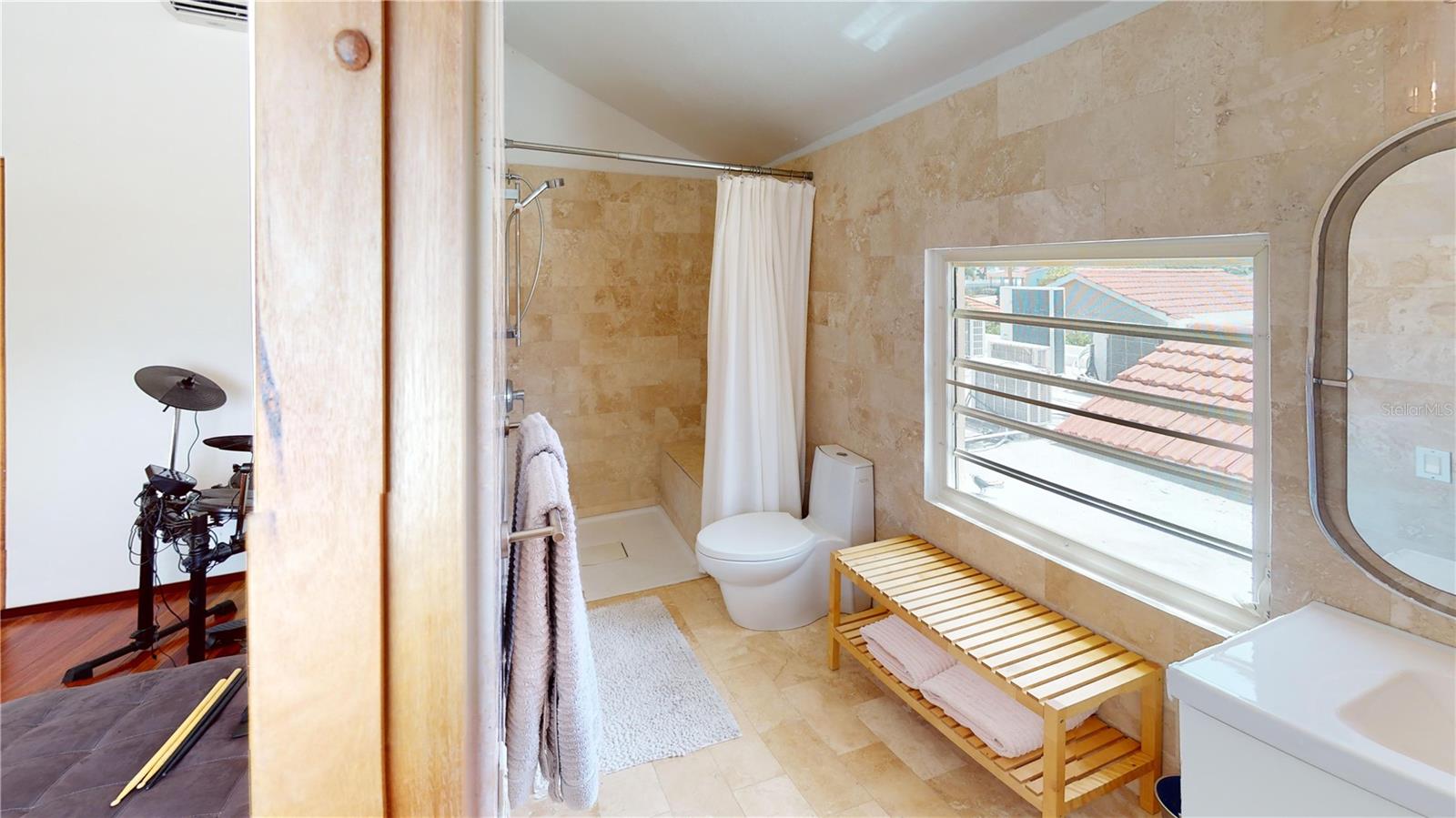 SABANERA DE DORADO - Residential