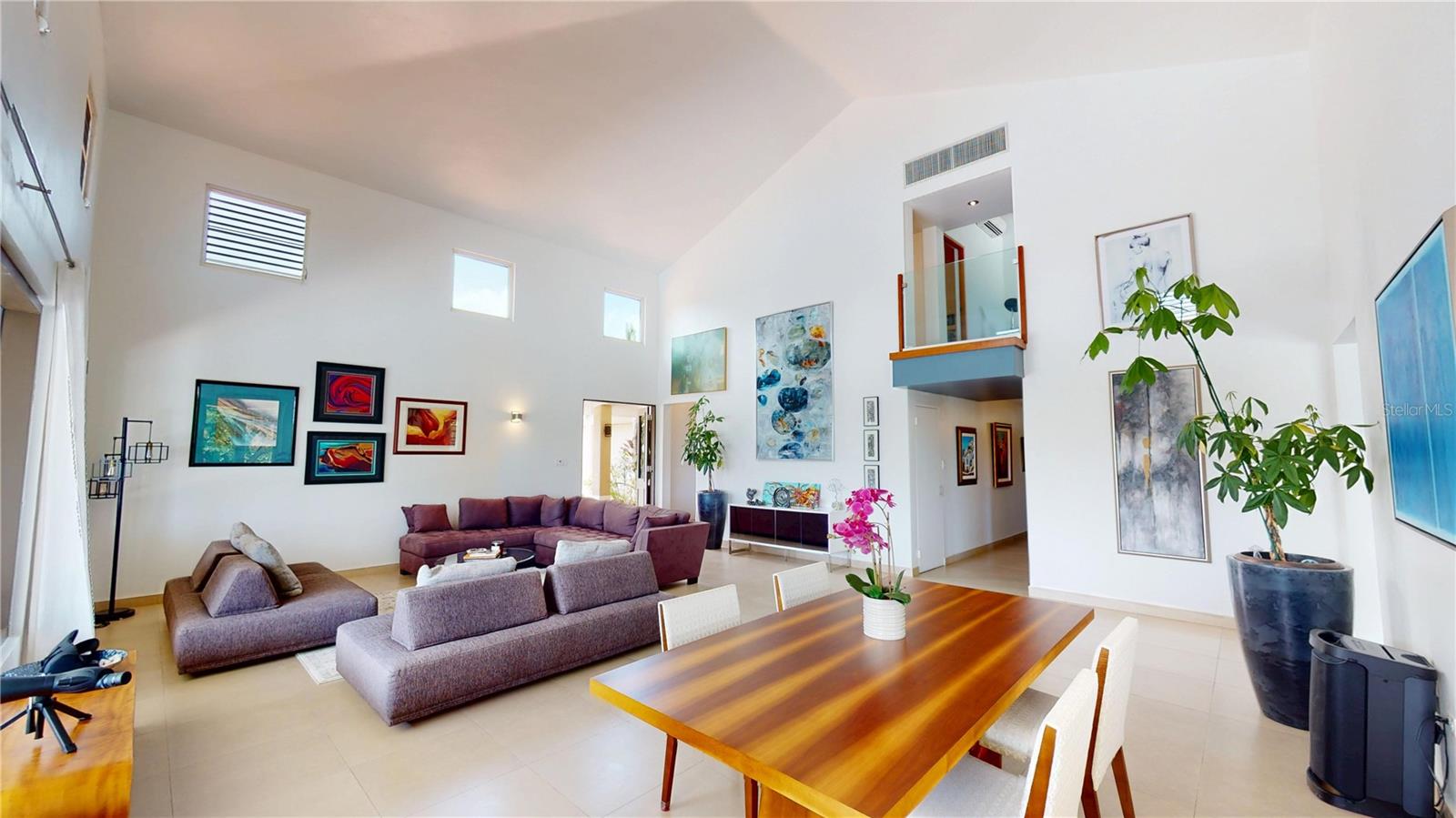 SABANERA DE DORADO - Residential