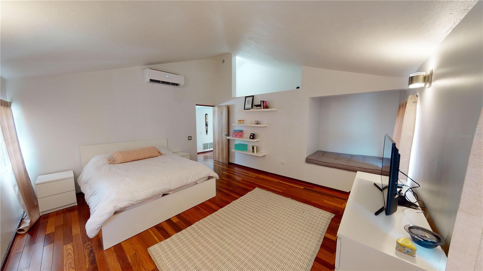 SABANERA DE DORADO - Residential