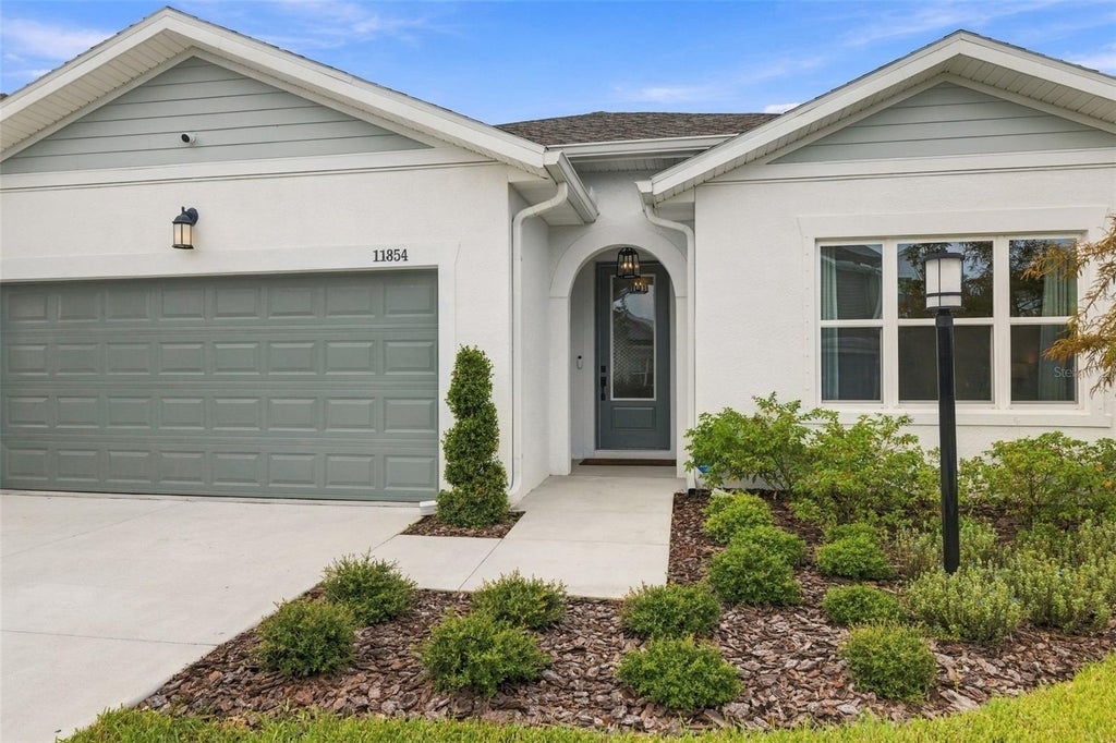 Photo of 11854 Mile Marsh Drive, Riverview, FL 33569 (MLS # TB8554972)