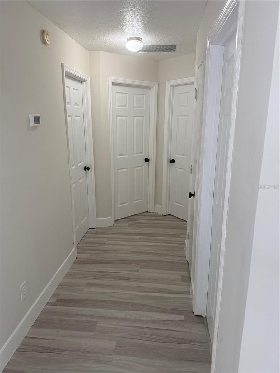 RIVERSIDE ESTATE - Residential