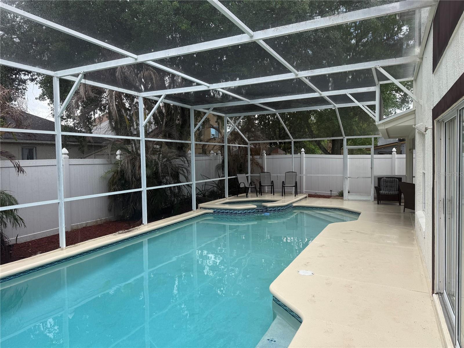 RIVERSIDE ESTATE - Residential