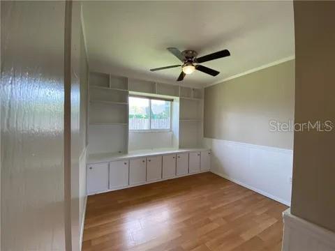 904 16TH STREET E