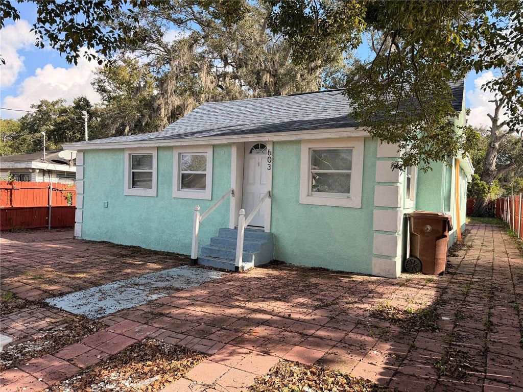Photo of 603 N 7th Street, Haines City, FL 33844 (MLS # S5141364)