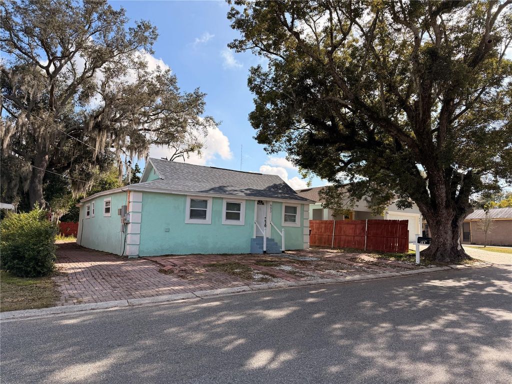 Photo of 603 N 7th Street, Haines City, FL 33844 (MLS # S5141364)
