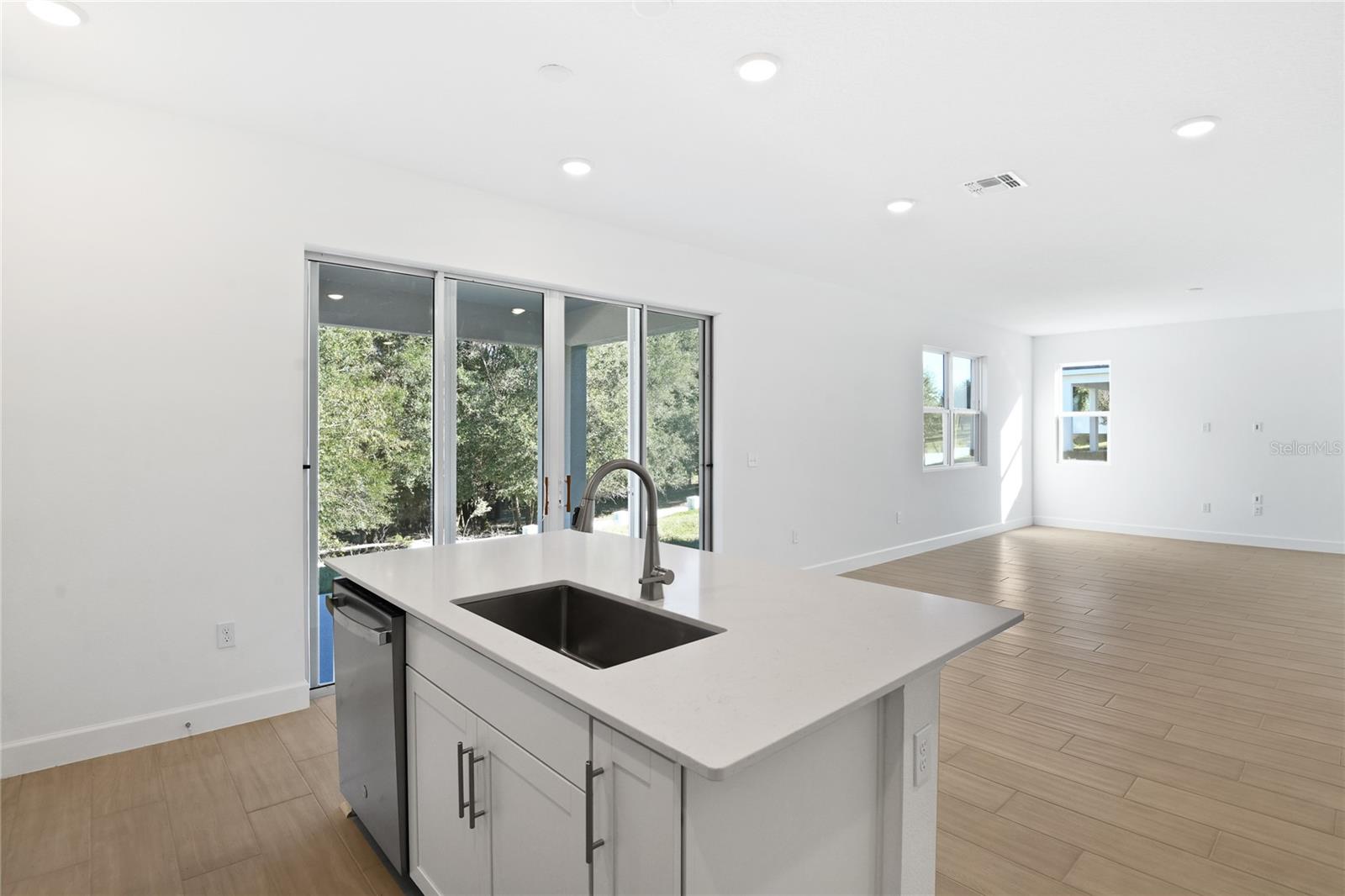 SEASONS AT WEKIVA RIDGE - Residential