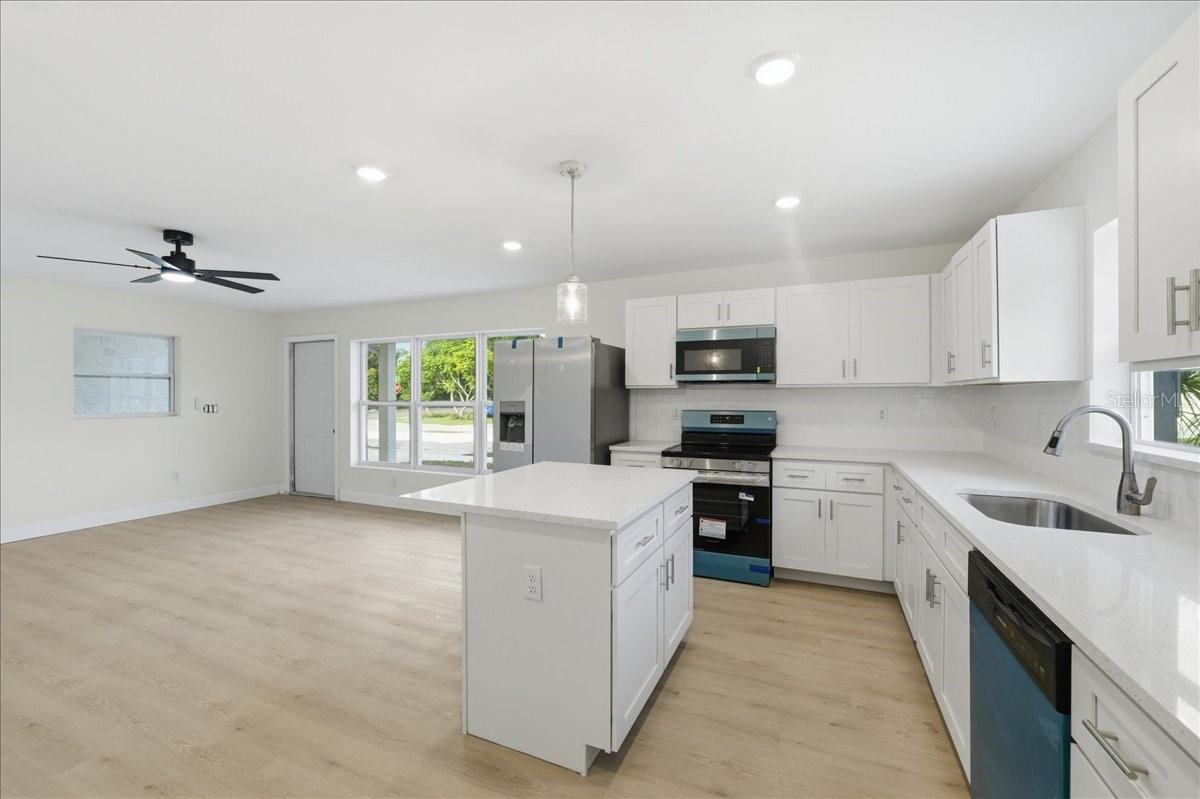 LAKE SHEFFIELD 1ST SEC - Residential