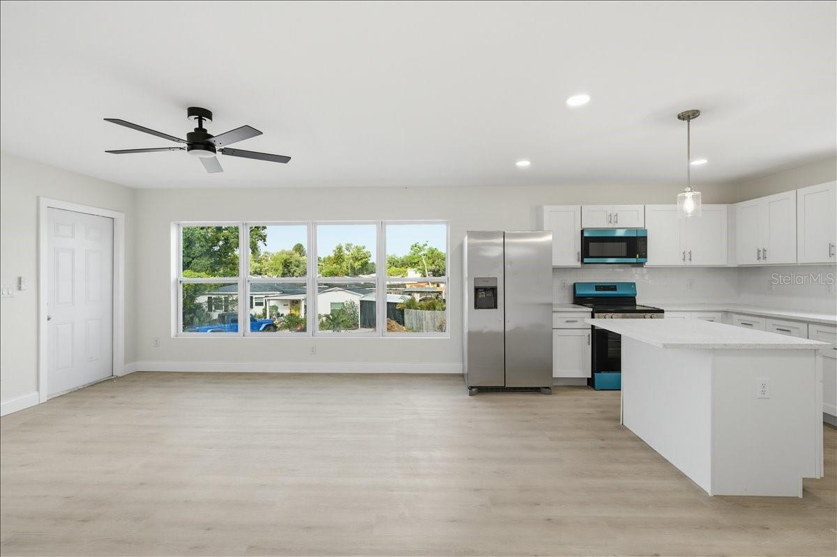 LAKE SHEFFIELD 1ST SEC - Residential