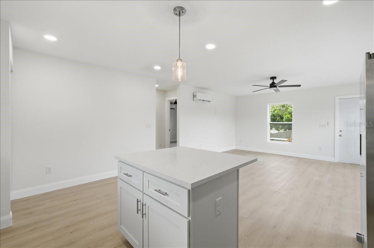 LAKE SHEFFIELD 1ST SEC - Residential