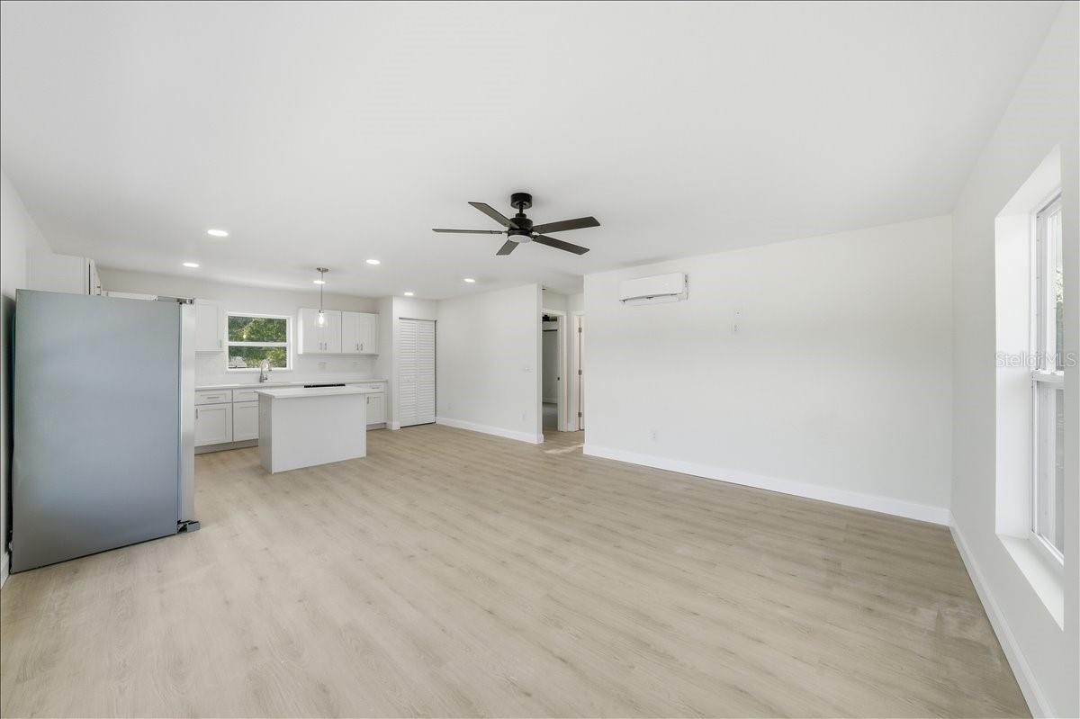 LAKE SHEFFIELD 1ST SEC - Residential