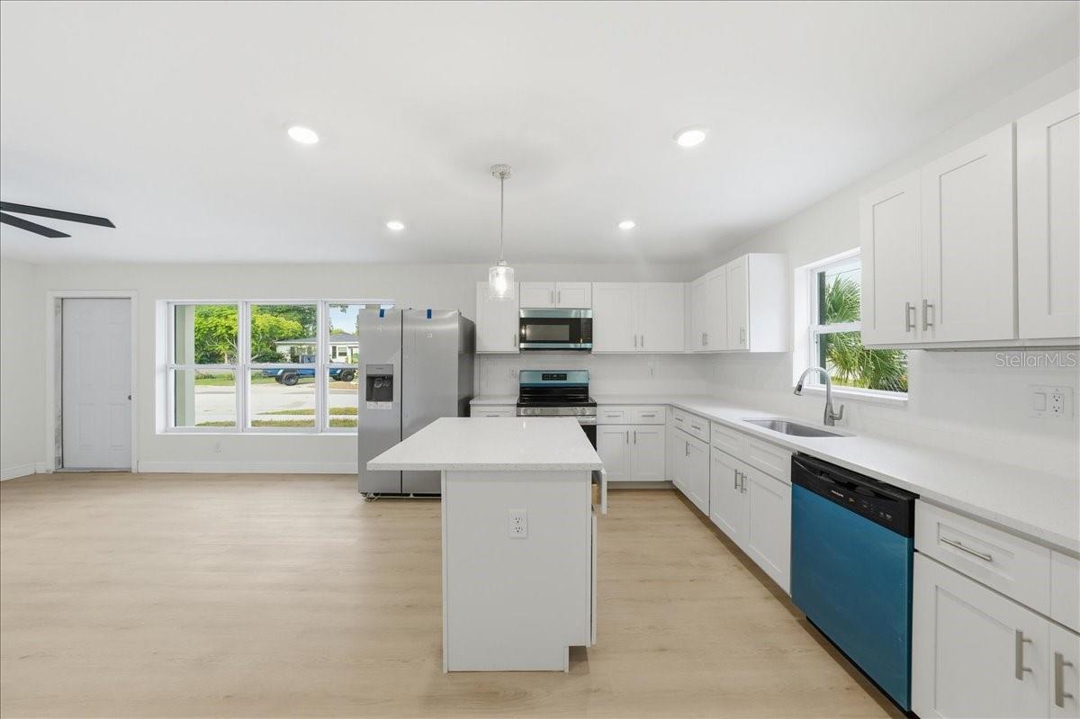 LAKE SHEFFIELD 1ST SEC - Residential