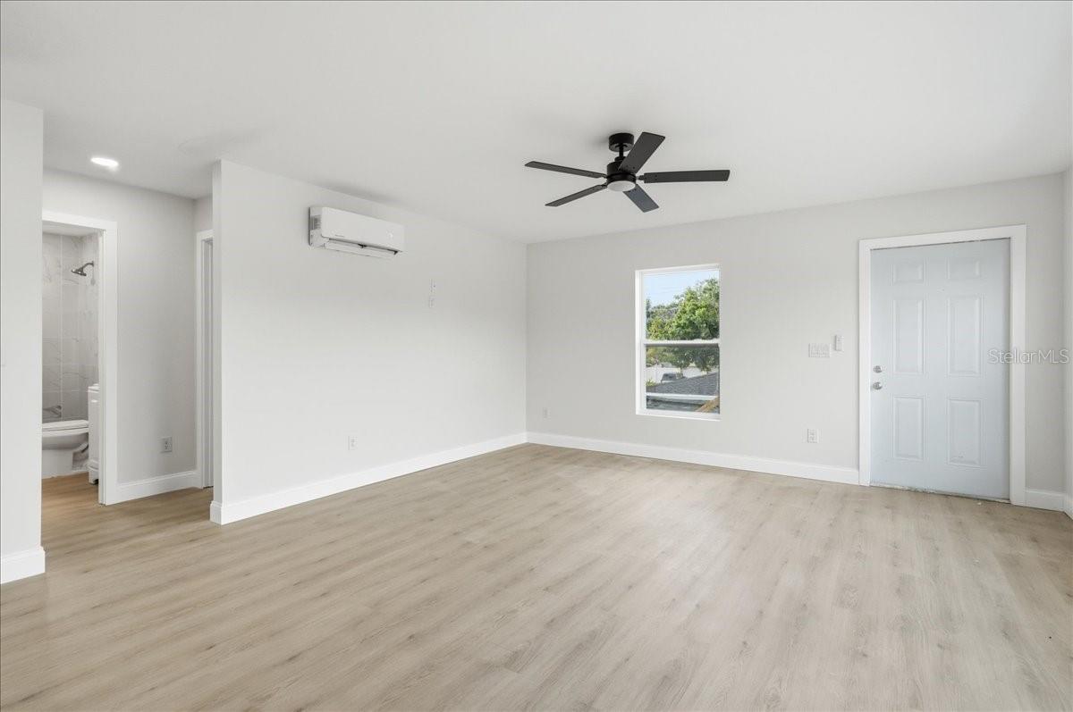 LAKE SHEFFIELD 1ST SEC - Residential