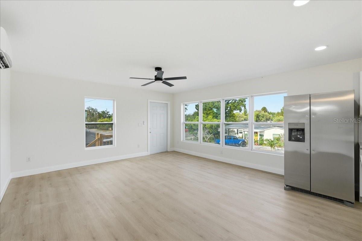 LAKE SHEFFIELD 1ST SEC - Residential