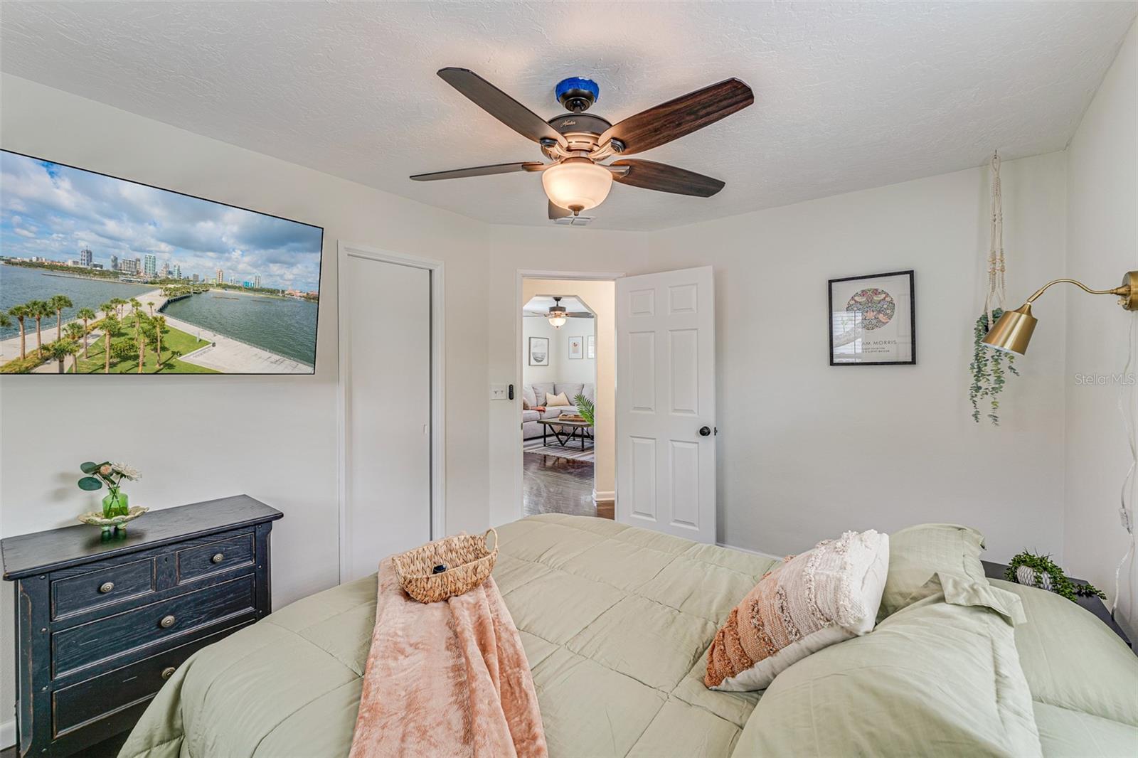 LAKE SHEFFIELD 1ST SEC - Residential