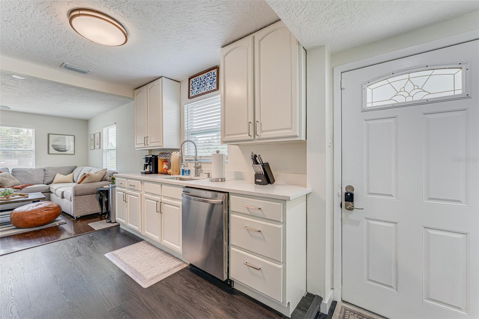 LAKE SHEFFIELD 1ST SEC - Residential