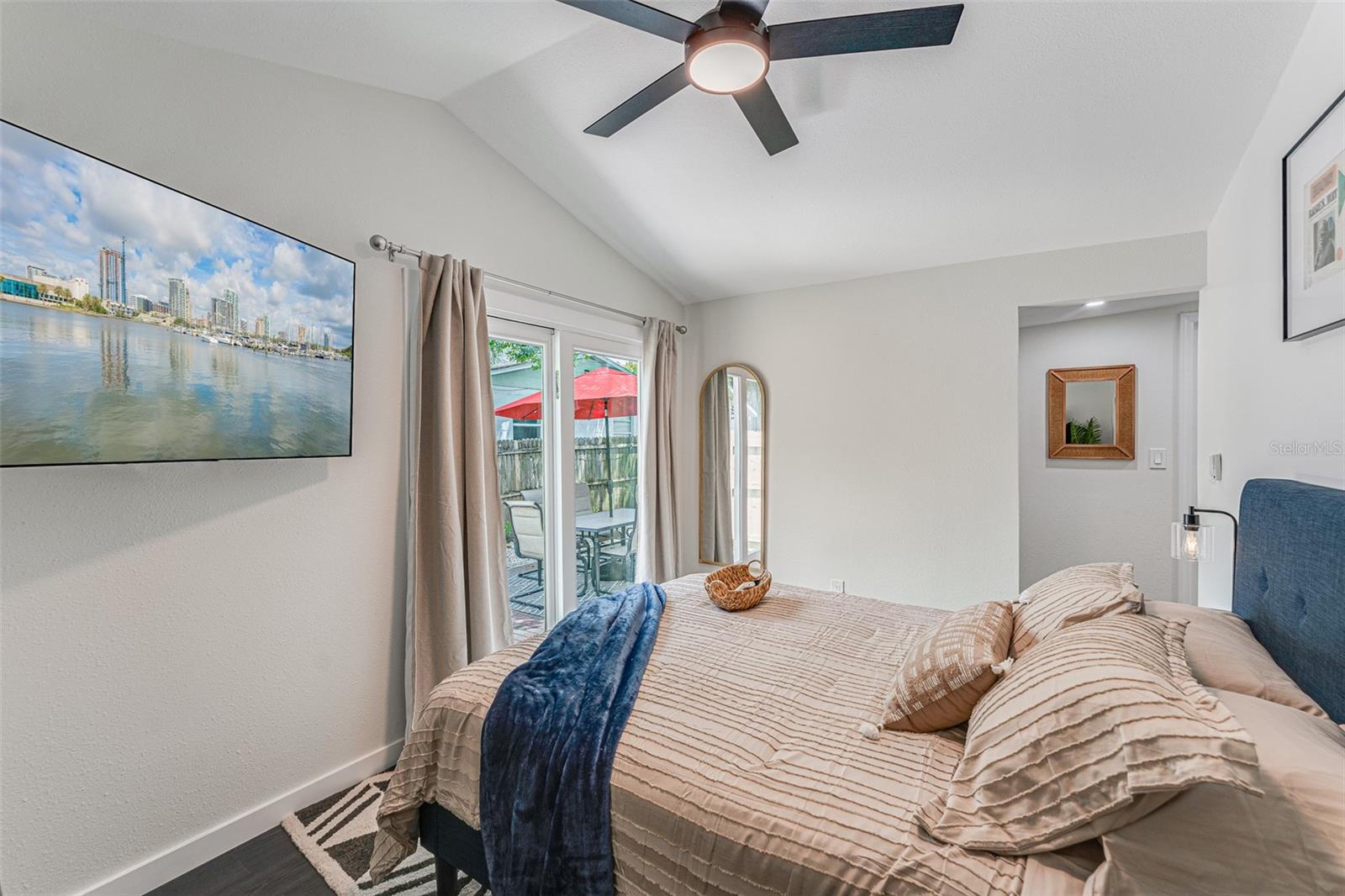 LAKE SHEFFIELD 1ST SEC - Residential