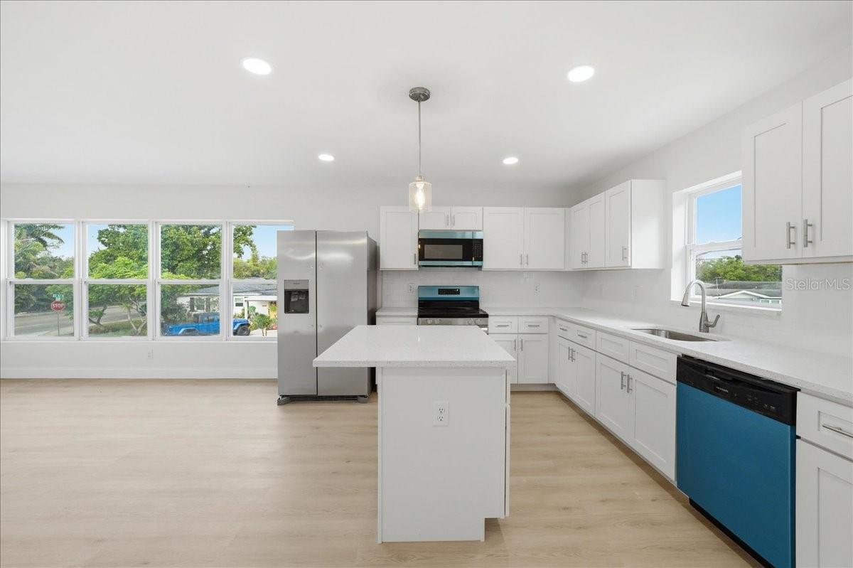 LAKE SHEFFIELD 1ST SEC - Residential